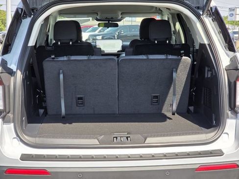 New 2026 Ford Explorer Active AWD/4WD image 8