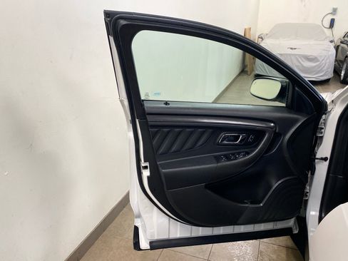 Used 2016 Ford Taurus SHO w/ Equipment Group 401A image 15