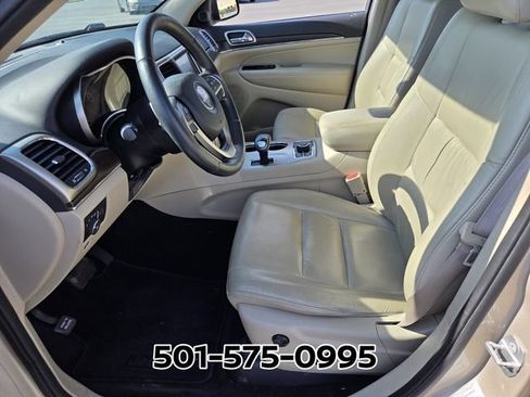Used 2015 Jeep Grand Cherokee Limited w/ Trailer Tow Group IV AWD/4WD image 10