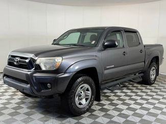 Used 2015 Toyota Tacoma PreRunner video 2