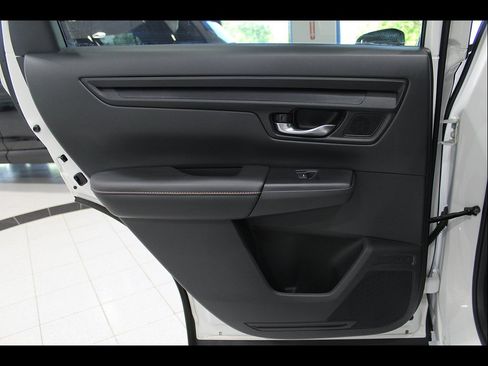 Certified 2025 Honda CR-V Sport-L image 18