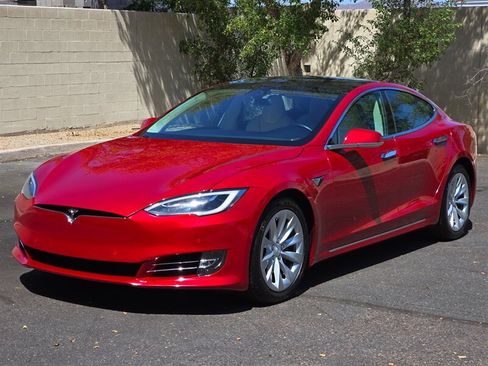 Used 2018 Tesla Model S 75D AWD/4WD image 6