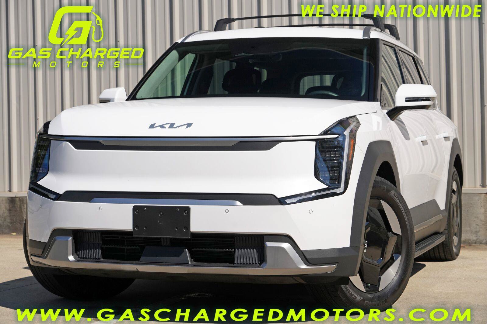 Used 2025 Kia EV9 Wind AWD/4WD image 1