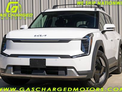 Used 2025 Kia EV9 Wind
