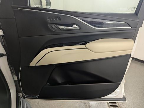 Used 2021 Cadillac Escalade Sport image 22