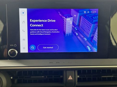 Used 2025 Toyota Prius LE image 13