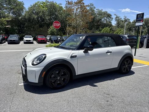 Used 2024 MINI Cooper S FWD image 10