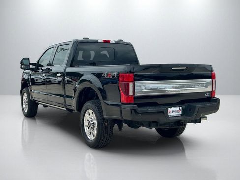 Used 2022 Ford F250 Platinum AWD/4WD image 7