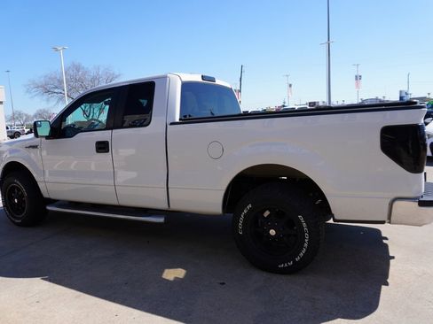 Used 2011 Ford F150 XLT w/ XLT Convenience Pkg image 4