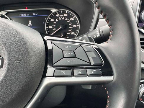 Certified 2025 Nissan Altima 2.5 SR image 21