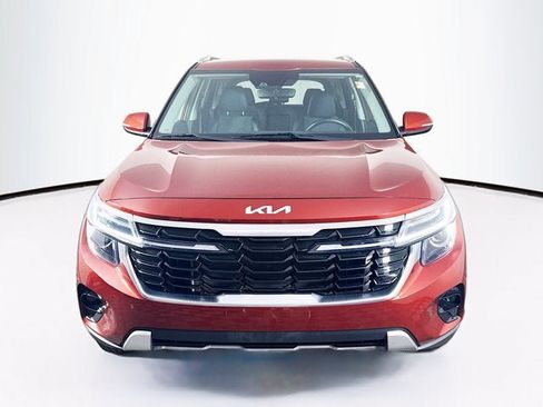 Certified 2024 Kia Seltos S AWD/4WD image 2