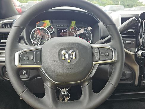 Used 2026 RAM 2500 Big Horn AWD/4WD image 8