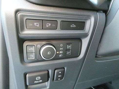 Certified 2023 Ford F150 Platinum w/ Equipment Group 701A High AWD/4WD image 27