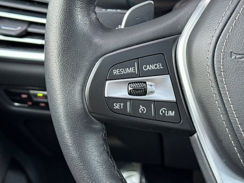 Used 2022 BMW X5 xDrive40i w/ Parking Assistance Package image 28