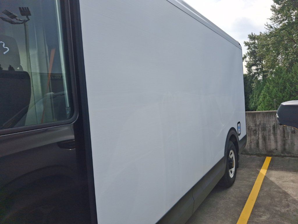 Used 2024 Chevrolet Brightdrop 600 w/ Commercial Equipment Package AWD/4WD image 8