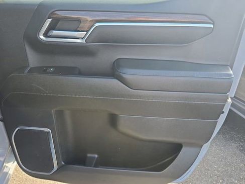 Used 2024 Chevrolet Silverado 1500 RST AWD/4WD image 18