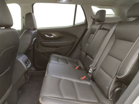 Used 2018 GMC Terrain Denali w/ Advanced Safety Package image 18