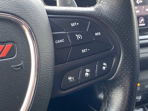 Used 2022 Dodge Durango GT image 32