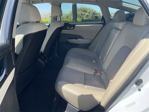 Used 2018 Honda Clarity Plug-In Hybrid image 24