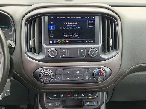 Used 2022 GMC Canyon AT4 w/ Trailering Package AWD/4WD image 25