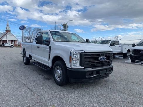 New 2026 Ford F250 XL RWD image 2
