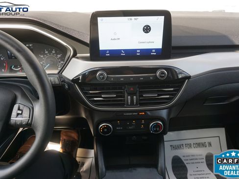 Used 2022 Ford Escape SE FWD image 30