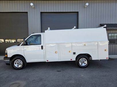 Used 2021 GMC Savana 3500 w/ Power Convenience Package