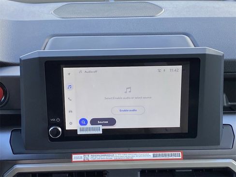 Used 2025 Toyota Tacoma TRD Sport image 27