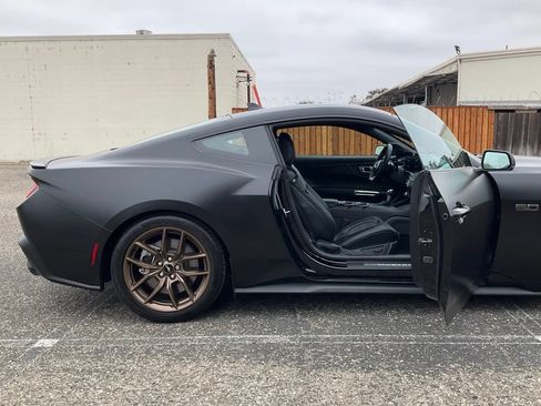 Used 2025 Ford Mustang GT Premium RWD image 20