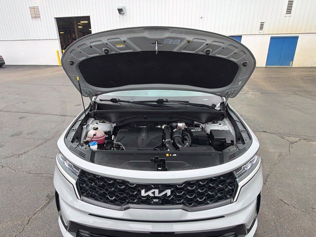 Used 2022 Kia Sorento SX FWD image 17