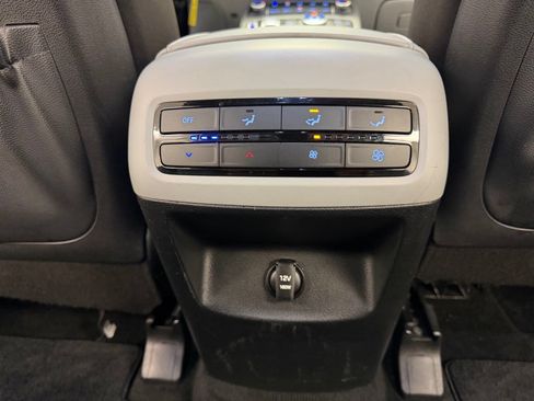 Used 2020 Hyundai Palisade SE AWD/4WD image 18