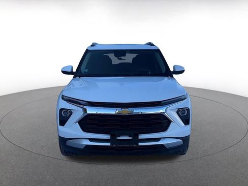 Used 2025 Chevrolet TrailBlazer LT image 4