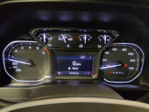 Used 2021 GMC Sierra 1500 Elevation RWD image 23