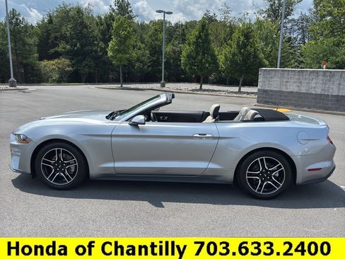 Used 2022 Ford Mustang Premium RWD image 22