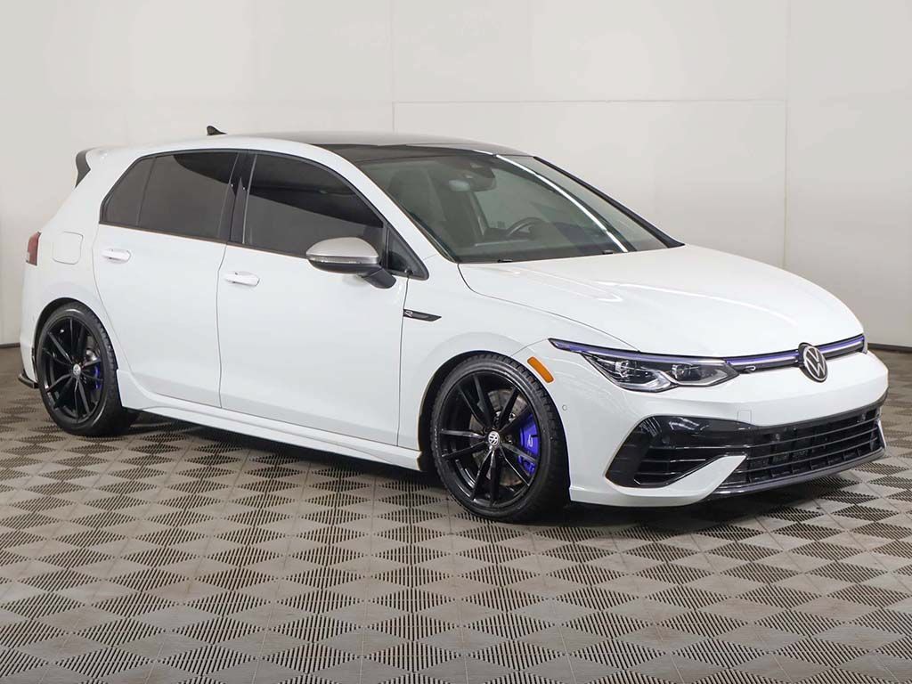 Used 2022 Volkswagen Golf R AWD/4WD image 2