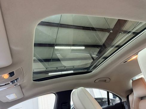 Used 2019 Mercedes-Benz CLA 250 4MATIC image 31