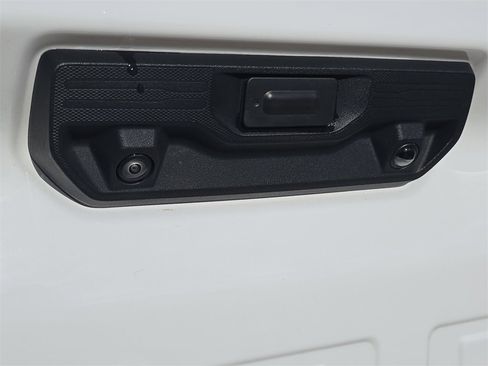 Used 2025 Chevrolet Silverado 2500 LTZ w/ LTZ Premium Package image 14