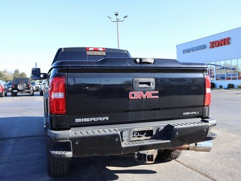 Used 2016 GMC Sierra 2500 Denali w/ Duramax Plus Package image 16