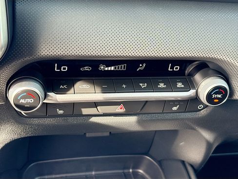 Certified 2025 MAZDA CX-50 AWD 2.5 S w/ Weather Package image 17