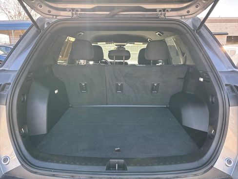 Used 2025 Chevrolet Equinox LT image 33