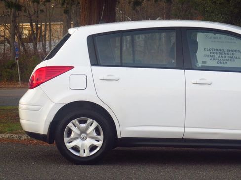 Used 2010 Nissan Versa 1.8 S w/ PWR Plus Pkg image 28