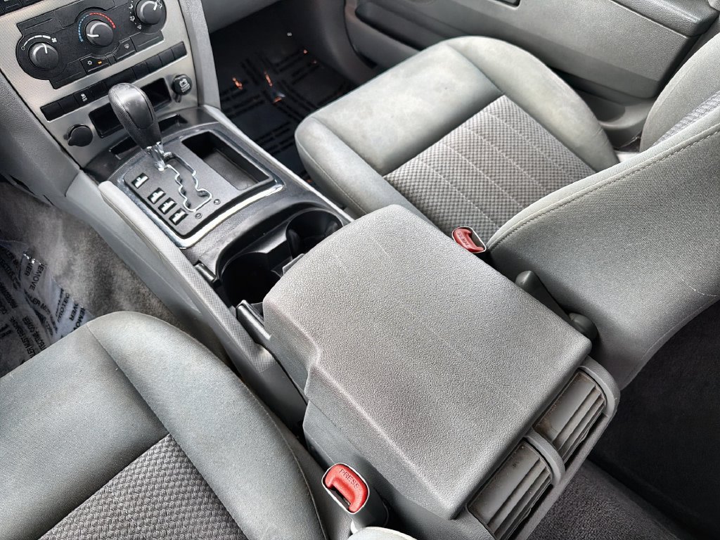Used 2006 Jeep Grand Cherokee Laredo AWD/4WD image 20
