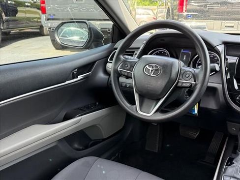Used 2023 Toyota Camry LE FWD image 11