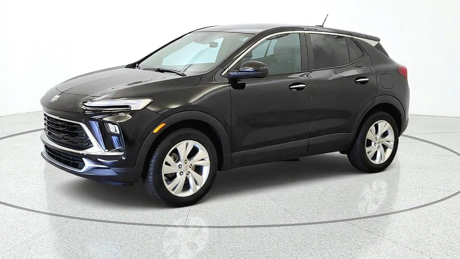 Used 2024 Buick Encore GX Preferred AWD/4WD image 4