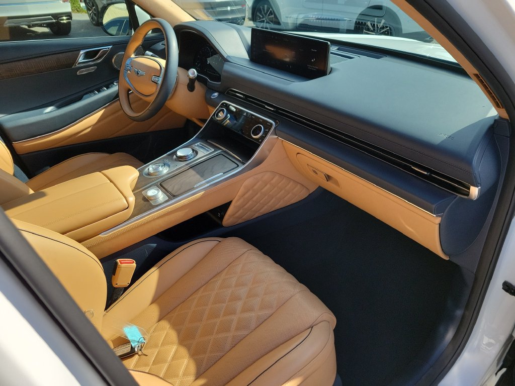 Used 2023 Genesis GV80 3.5T AWD/4WD image 4