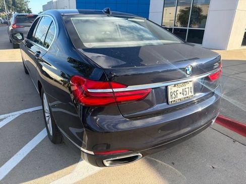 Used 2019 BMW 740i RWD image 7