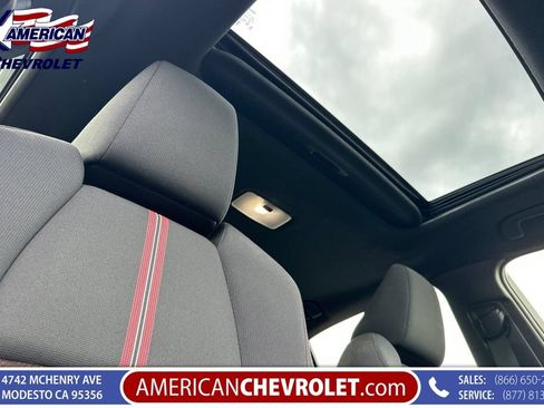 Used 2024 Toyota Corolla SE w/ SE Premium Package FWD image 21