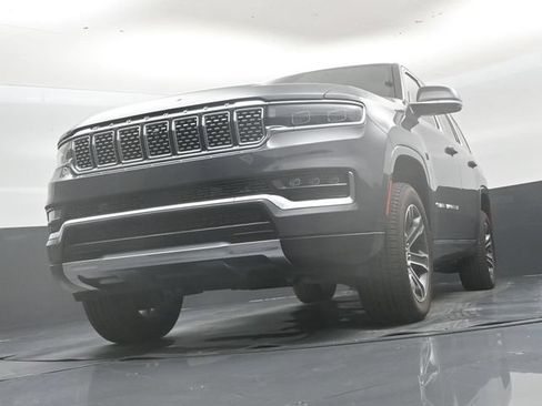 Used 2024 Jeep Grand Wagoneer Series I w/ Convenience Group III AWD/4WD image 47