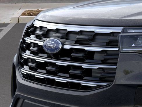 New 2026 Ford Explorer Active w/ Active Comfort Package image 17