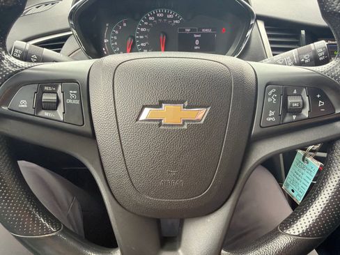 Used 2019 Chevrolet Trax LT image 22